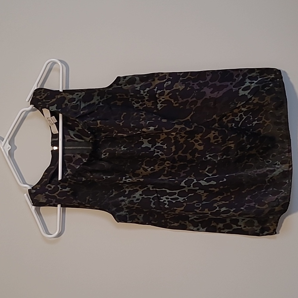 LOFT Green Animal Print Sleeveless Blouse